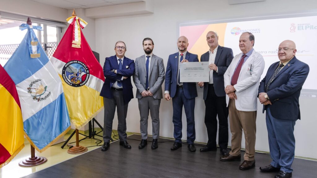 Universidad Internaciones y Hospital El Pilar firman un acuerdo de cooperación educativa