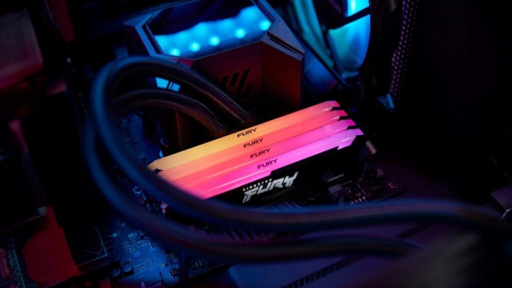 La línea Gamer Kingston FURY ofrece un alto rendimiento y luces personalizables