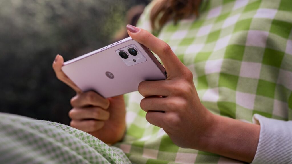 Motorola y Lenovo se unen al Día Internacional del Bastón Blanco
