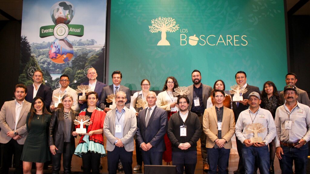 Premian a Grupo AJE con el galardón “Los Bóscares”