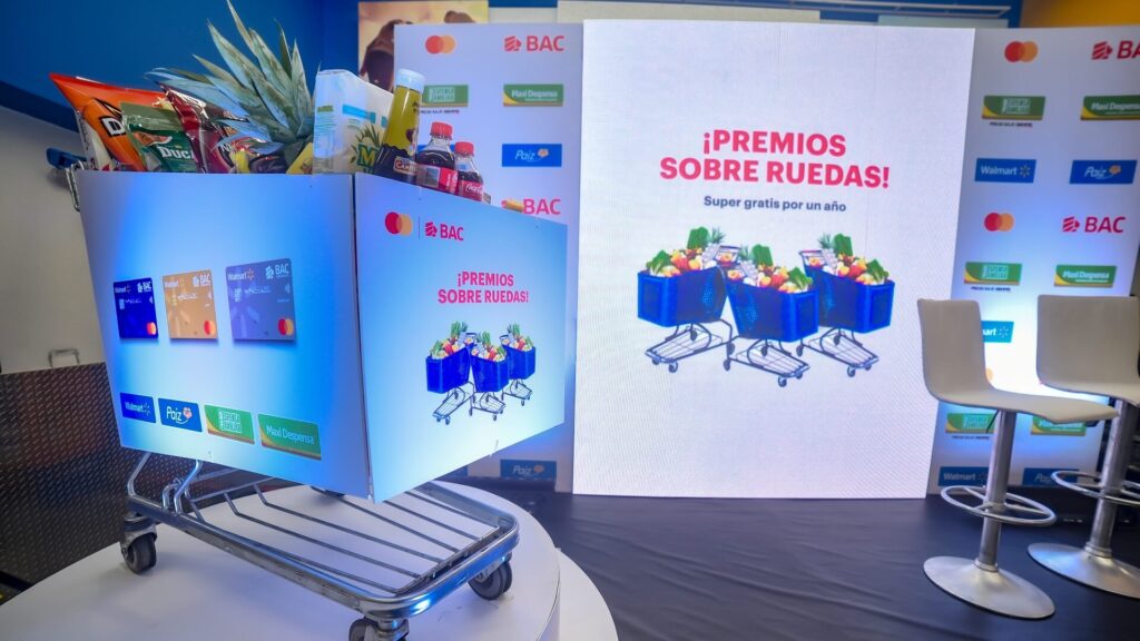 Mastercard, BAC y Walmart dan a conocer los ganadores de "Premios sobre Ruedas"