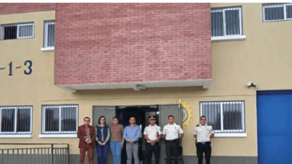 Guatemaltecos de Palencia son beneficiados con nueva estación policial  