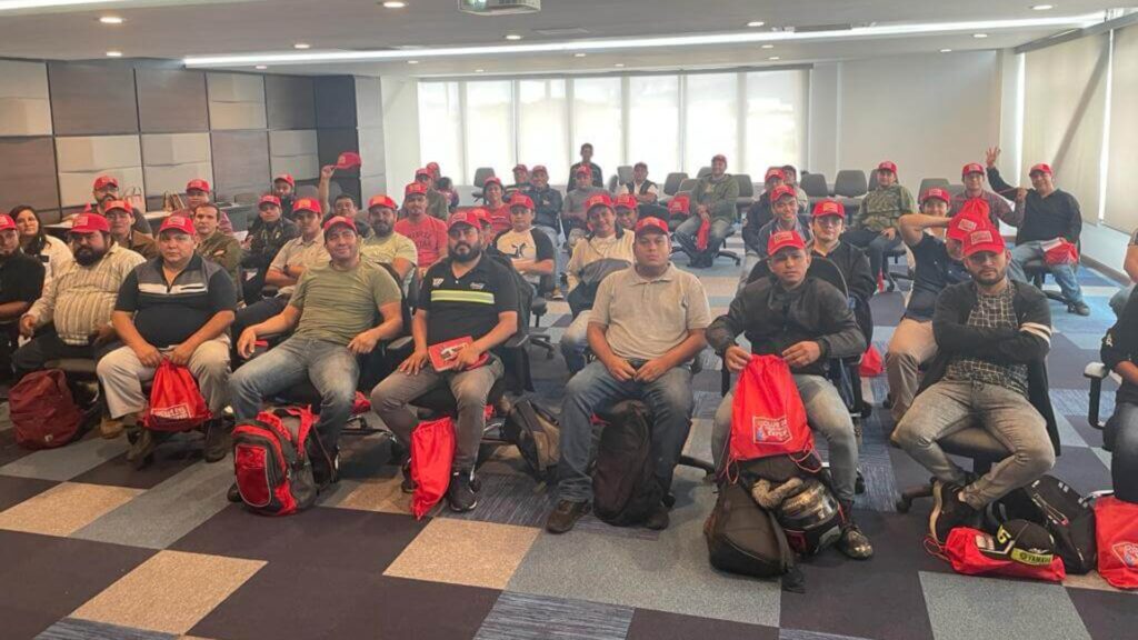 Henkel, con el respaldo de INTECAP, lanza "Club del Constructor Experto" 