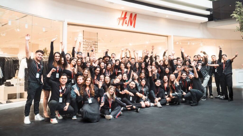 H&M abre sus puertas en Oakland Place