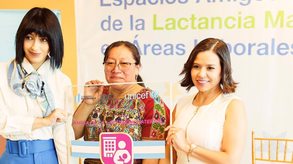 Hospitales La Paz es reconocido por implementar espacios amigos de la Lactancia Materna 