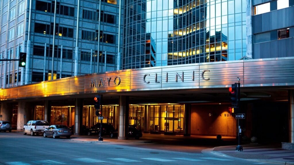 Mayo Clinic destaca los avances en la investigación durante el 2023 