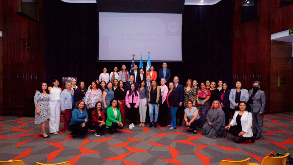 Estados Unidos lanza la Academia para Mujeres Emprendedoras 2024