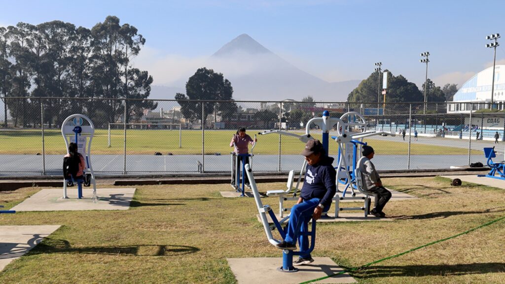 Parques al aire libre de CDAG al beneficio de la sociedad