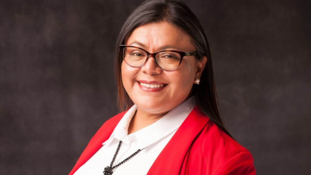 Yolanda Barrios una mujer que rompe barreras en el mundo laboral 