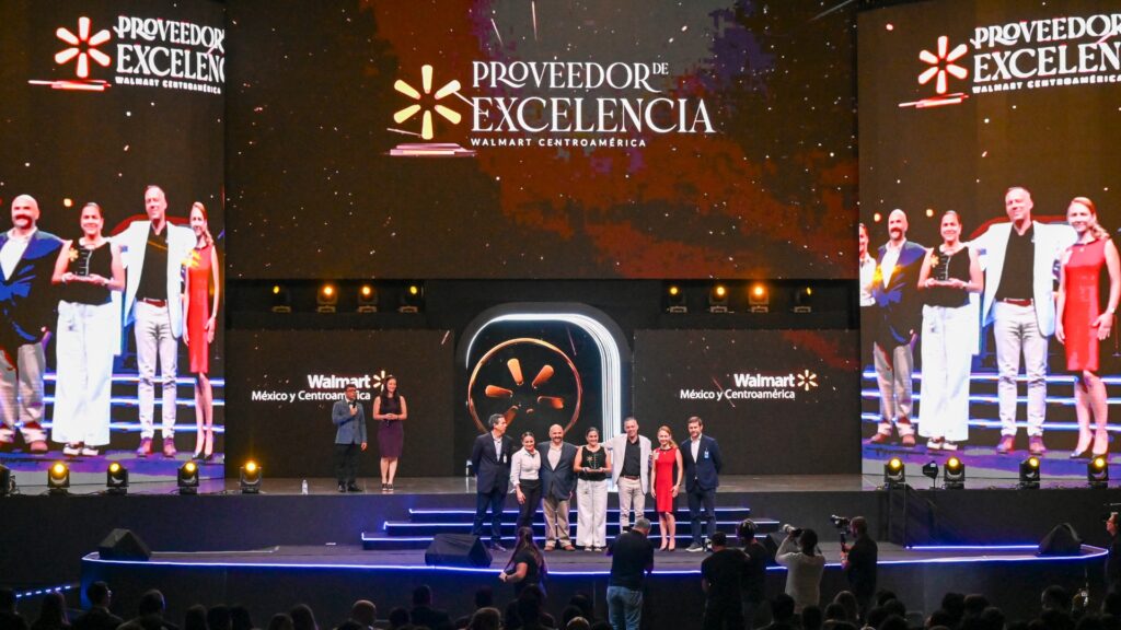Walmart Centroamérica reconoce a Nestlé como “Proveedor de Excelencia”