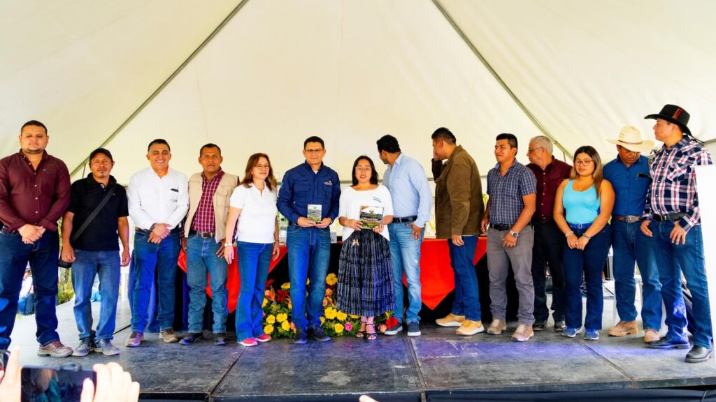 “Alianza Público Privada para la Electrificación de San Pedro Carchá”