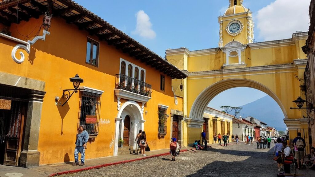 Laantiguagt.com la plataforma web de turismo para Antigua Guatemala