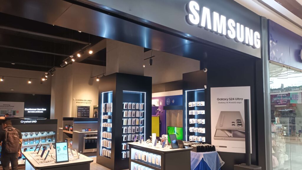 Samsung inaugura nueva tienda SmartThings en Naranjo Mall