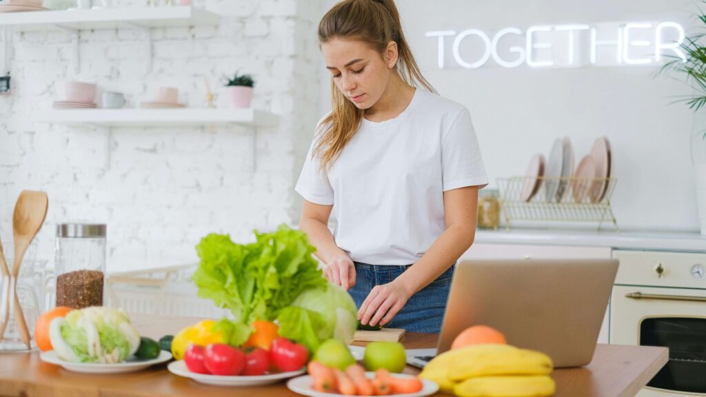 Aliméntate mientras proteges tu salud