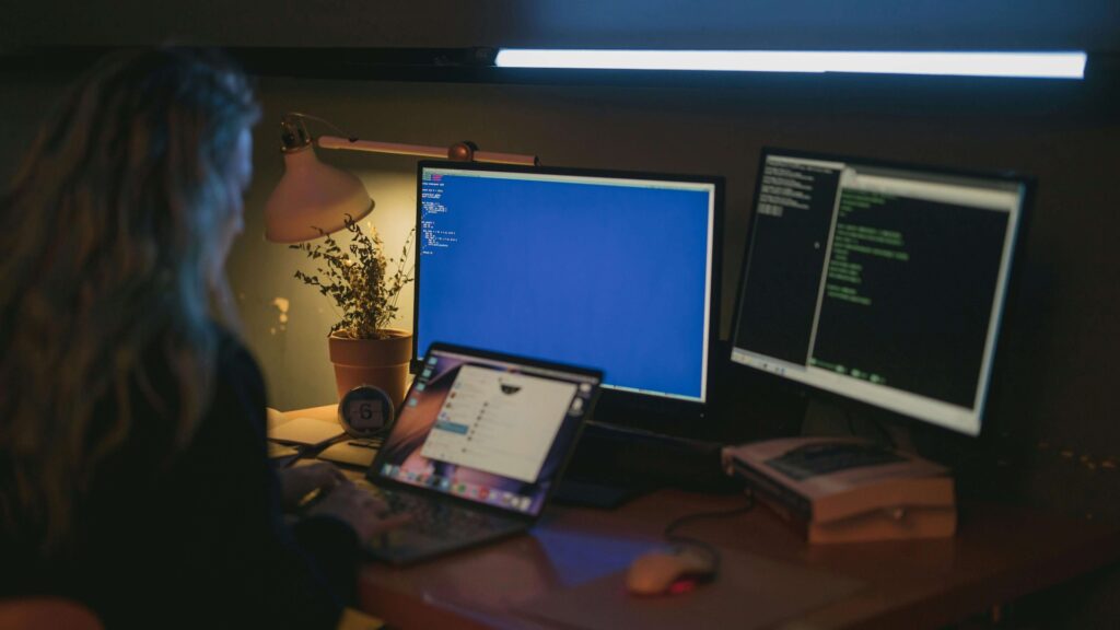 70% de los latinoamericanos desconfía de su seguridad digital 