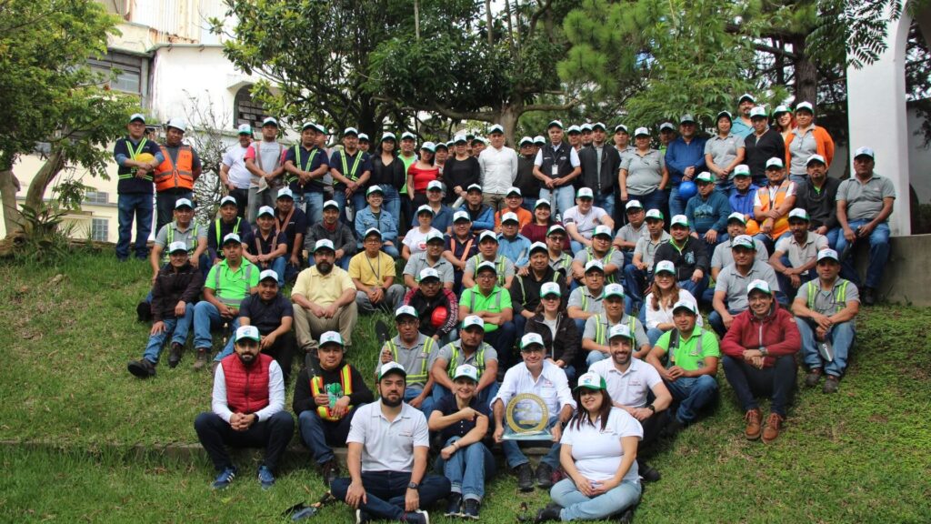La planta de producción de Henkel Mixco obtiene oro  en los “LATAM Sustainability Excellence Awards”