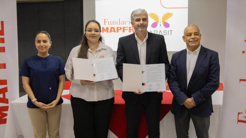 Fundación MAPFRE y APASIT anuncian el proyecto “Asómate al Planeta Seguro”