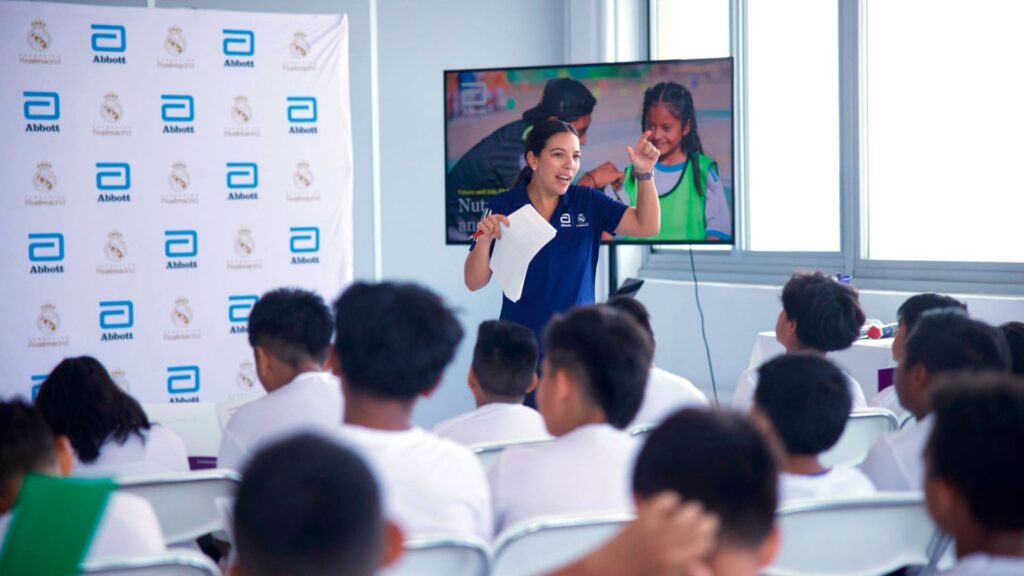 Abbott, Real Madrid y la Fundación continúan la campaña para combatir la malnutrición