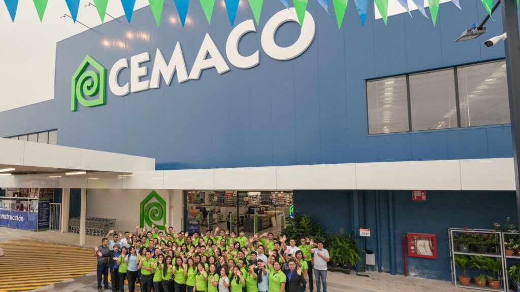 CEMACO inaugura su nueva tienda en Xela 