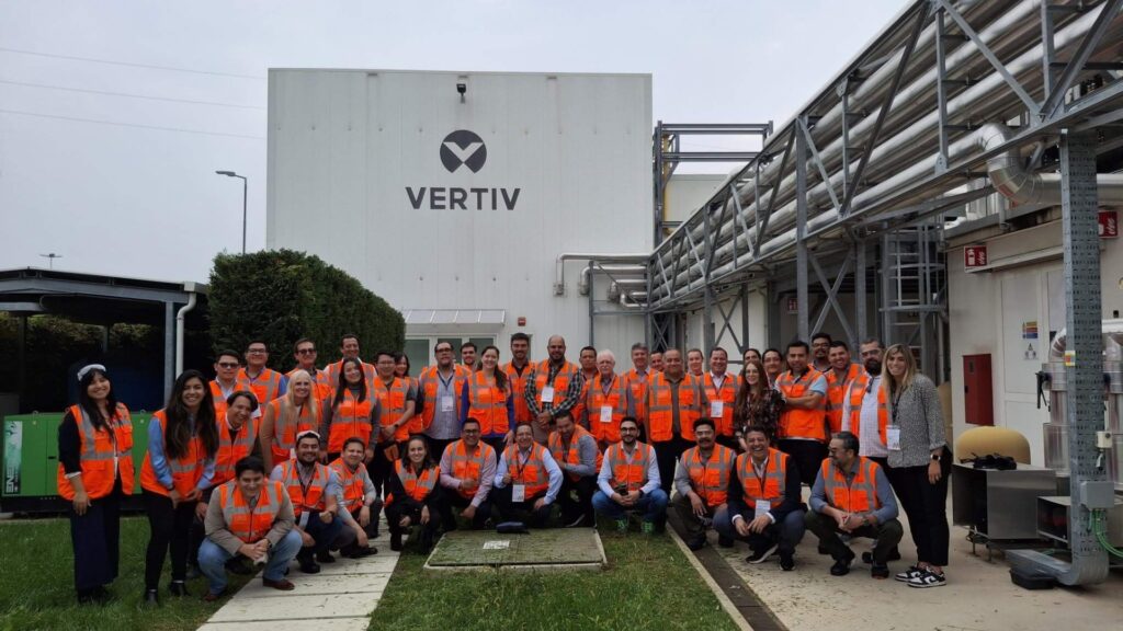 Vertiv lleva a cabo Programa de Certificación Comercial presencial 