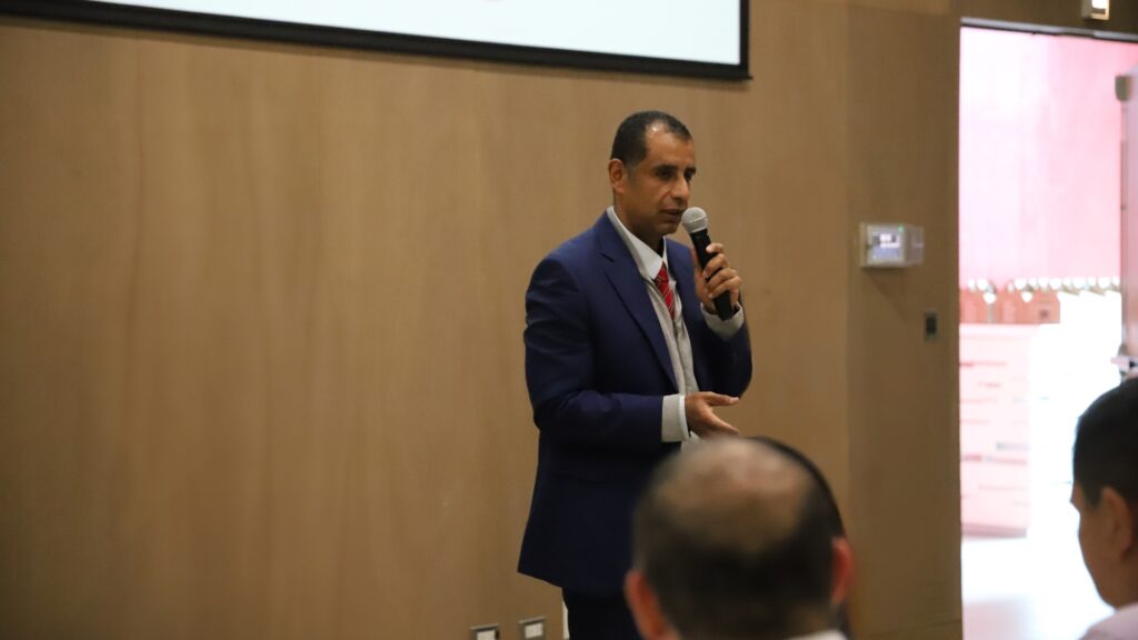 Mauricio Acevedo reconocido como uno de los líderes más visionarios y financieros de la región