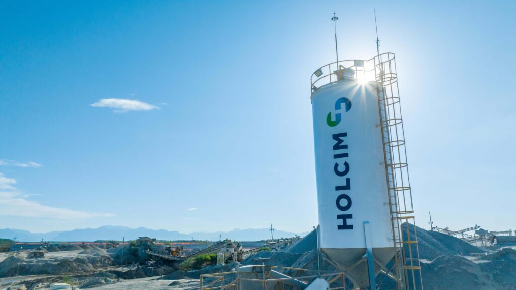 Miembro del Grupo Holcim, avanza en la transición a energías renovables 