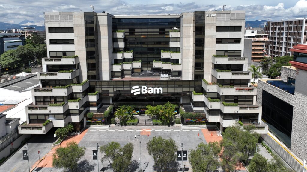Bam, durante 2024, incorporó a su cartera más de 200 nuevos grupos empresariales