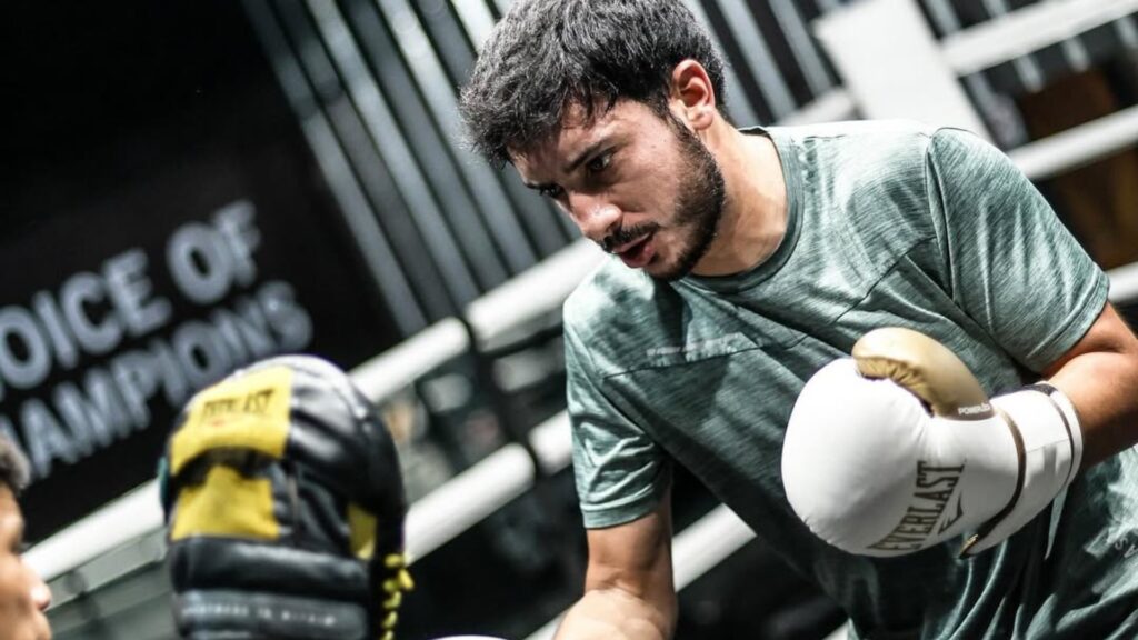 Descubre los Beneficios del Boxeo y Únete al Team Crack en Cracks Boxing