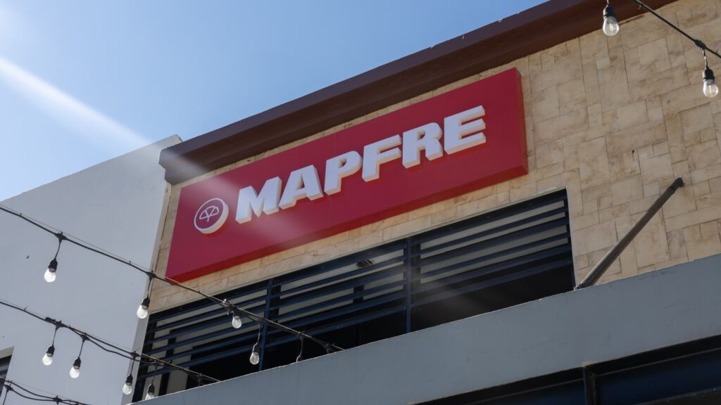 La nueva oficina de MAPFRE refuerza la estrategia de consolidación de su red nacional de servicios