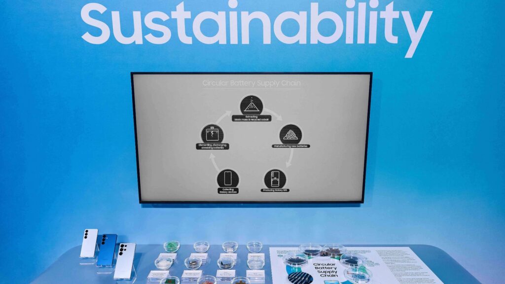 Samsung impulsa la sostenibilidad con baterías recicladas en el Galaxy S25