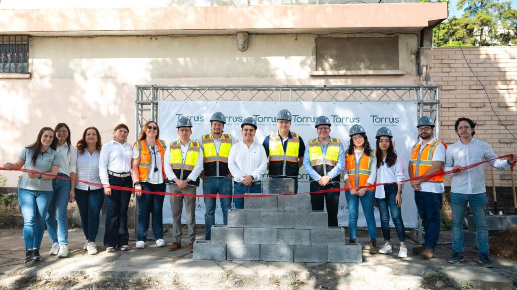 Torrus inicia su construcción en zona 7
