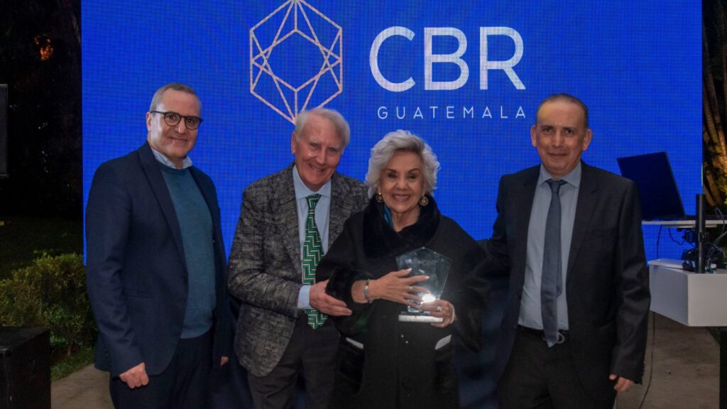  CBR Guatemala reconoce la trayectoria y compromiso de sus asociados 