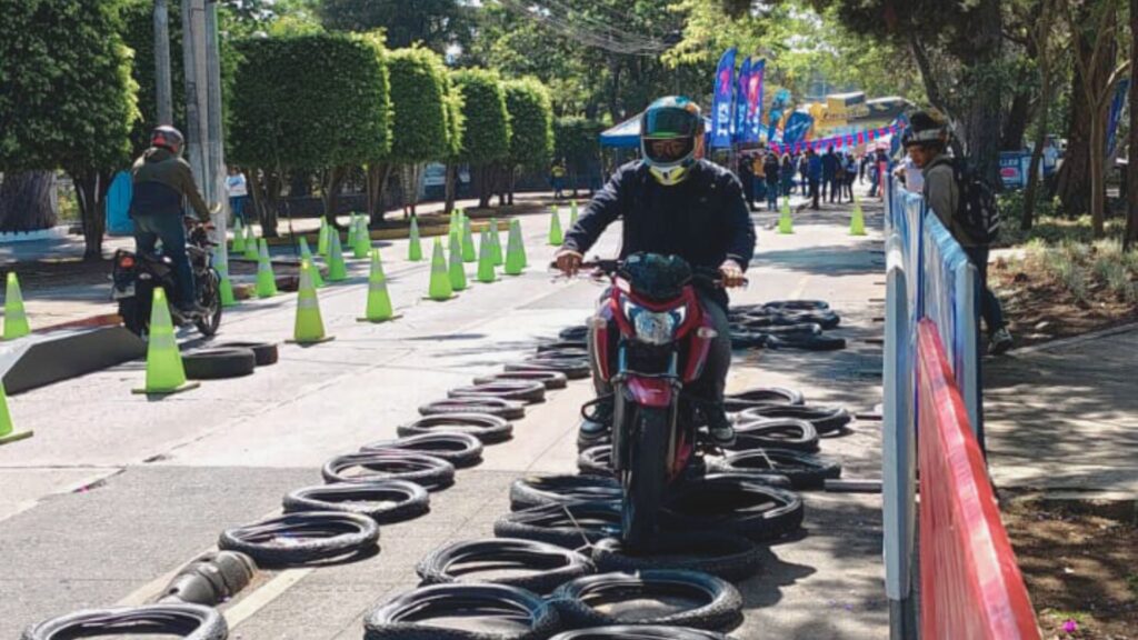 “Vidas en Ruta” promueve la conducción responsable