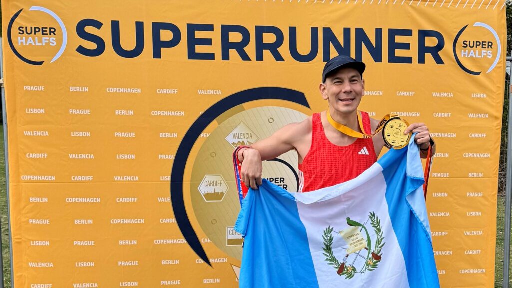 Luis Fernando Orive hace historia en el SuperHalfs