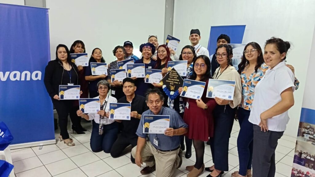 Emprende18 impulsa el desarrollo empresarial en Guatemala con su primera generación 2025