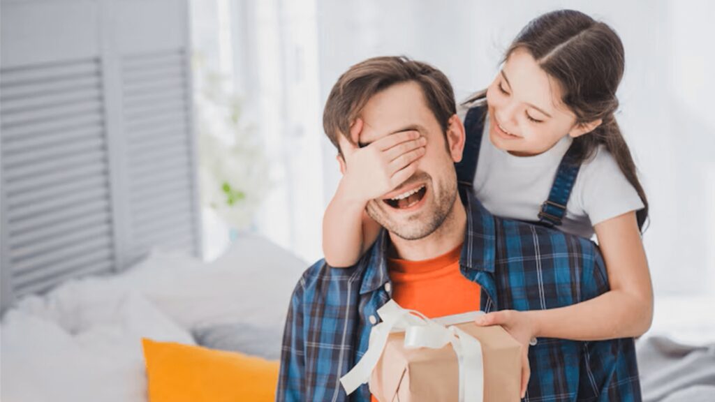 Huawei propone celebrar a papá con innovación que mejora su día a día