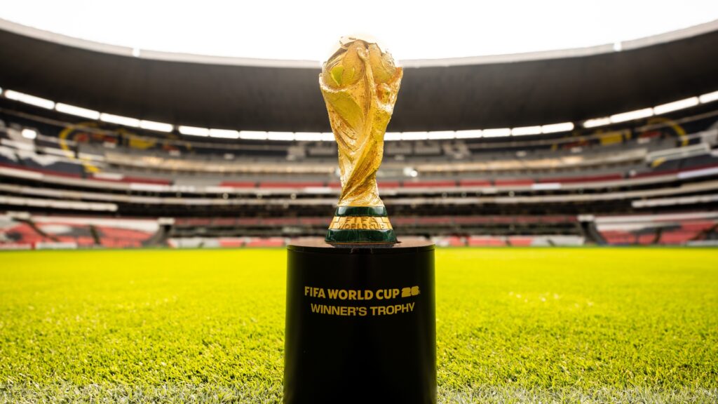 Guatemala recibe el Trofeo de los Campeones de la FIFA 2026™ con el apoyo de Visa