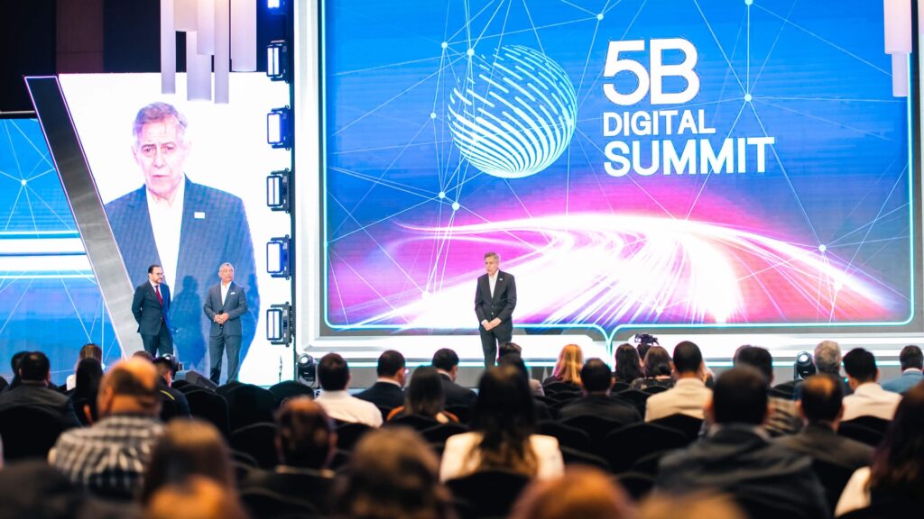 “Tecnología financiera en foco: 5B Digital Summit celebra su octava edición”