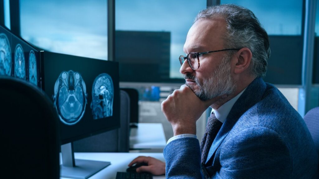 Mayo Clinic desarrolla IA que identifica Alzheimer y demencias con una sola prueba de imagen