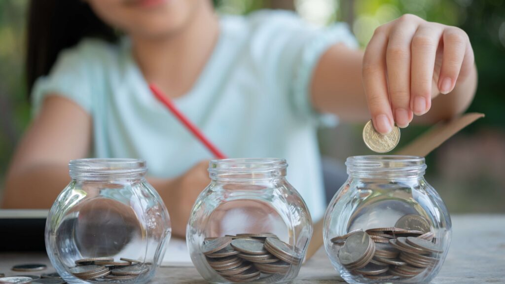 Del hogar a tus finanzas: estrategias de ahorro familiar que sí funcionan