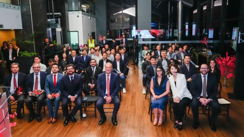 BAC impulsa innovación y crecimiento económico con alianza junto a la comunidad coreana en Guatemala
