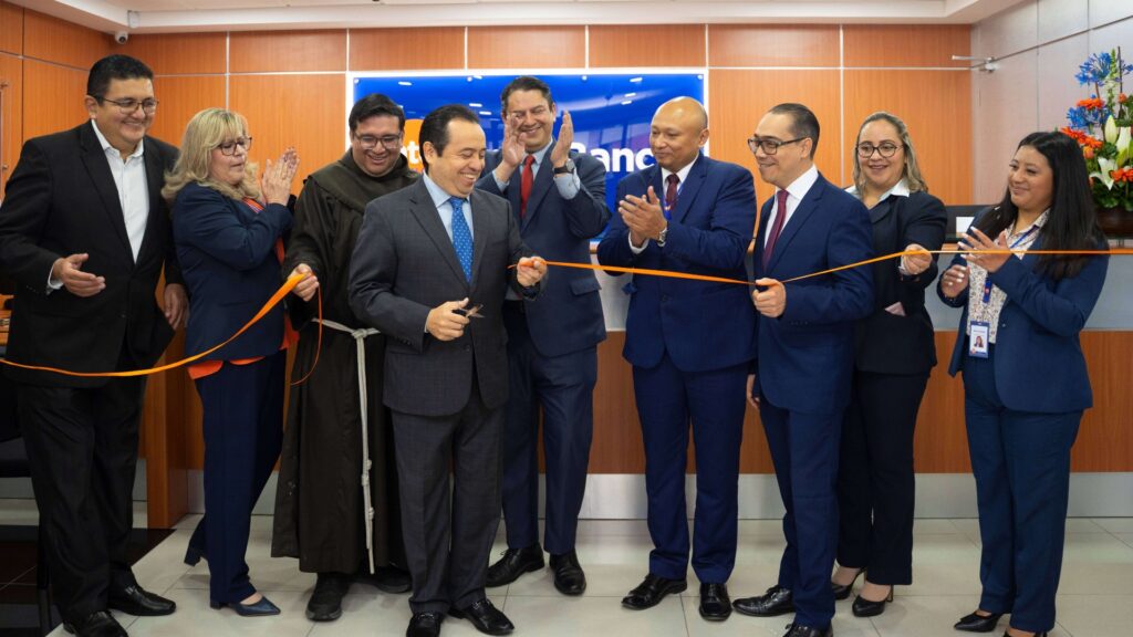 InterBanco abre moderno Centro de Negocios en Carretera a El Salvador