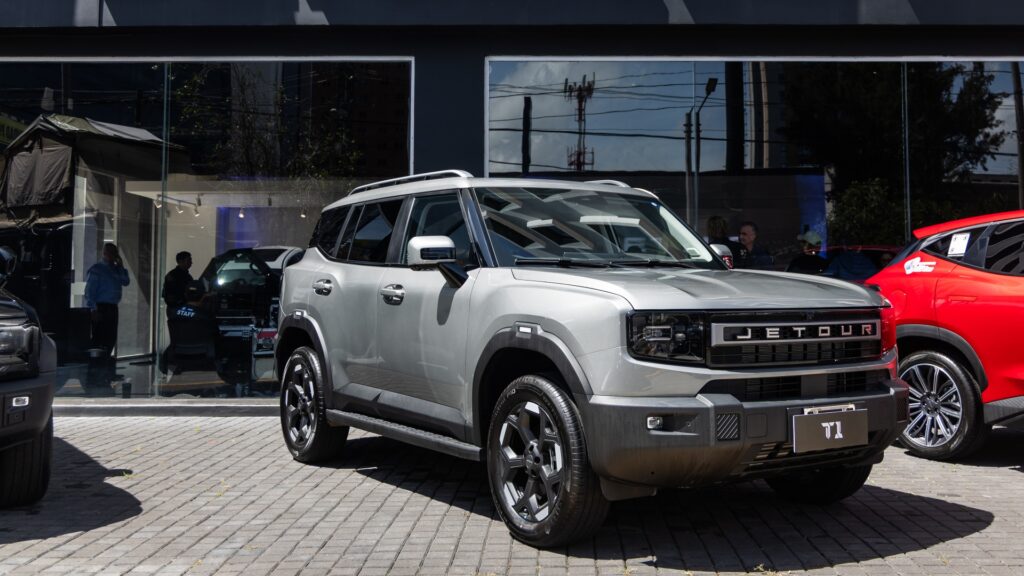 Jetour T1 llega a Guatemala con Grupo Los Tres: la SUV que redefine potencia y tecnología