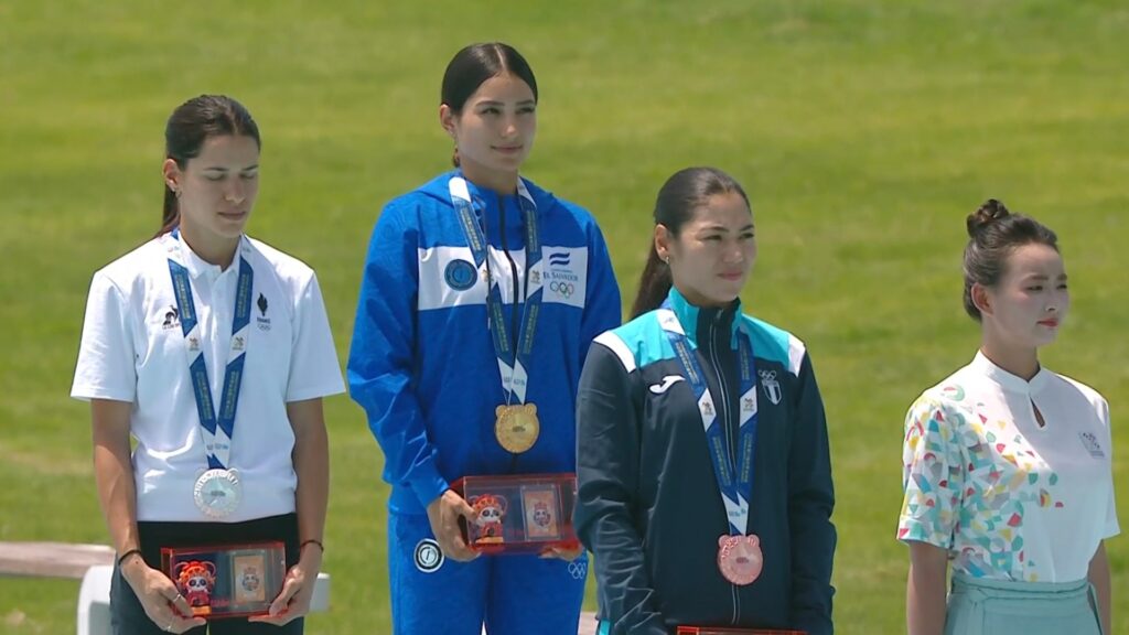 Soberanis logra medalla de bronce en Chengdu con actuación destacada