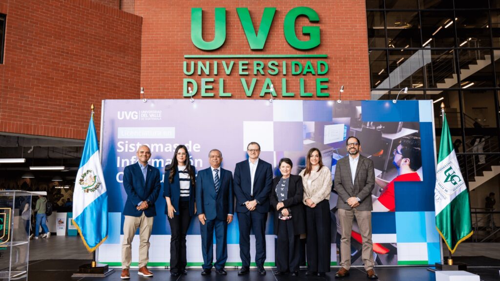 UVG apuesta por el futuro tecnológico con su nueva carrera en Sistemas de Información Computacional