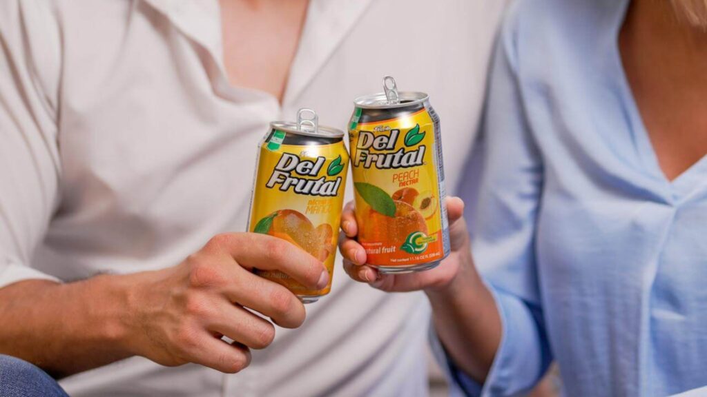 “El Premio Mayor del Frutal” llega para transformar escuelas públicas en todo el país