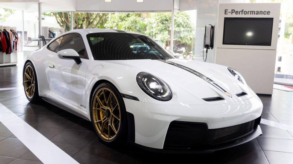 Desempeño sin límites: llega a Guatemala el exclusivo Porsche 911 GT3