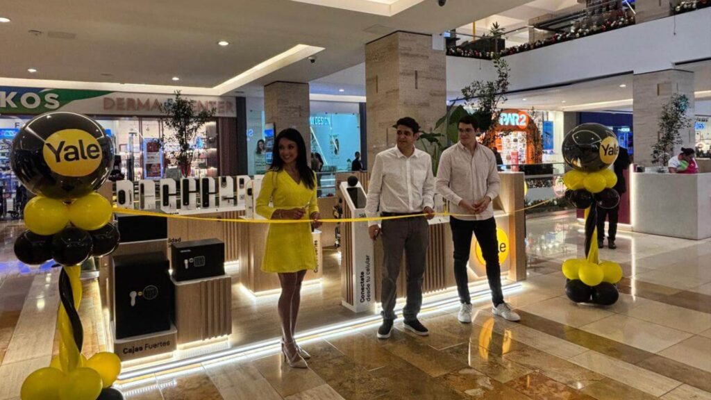 Yale Home continúa su expansión en Guatemala con un nuevo kiosko de ASSA ABLOY