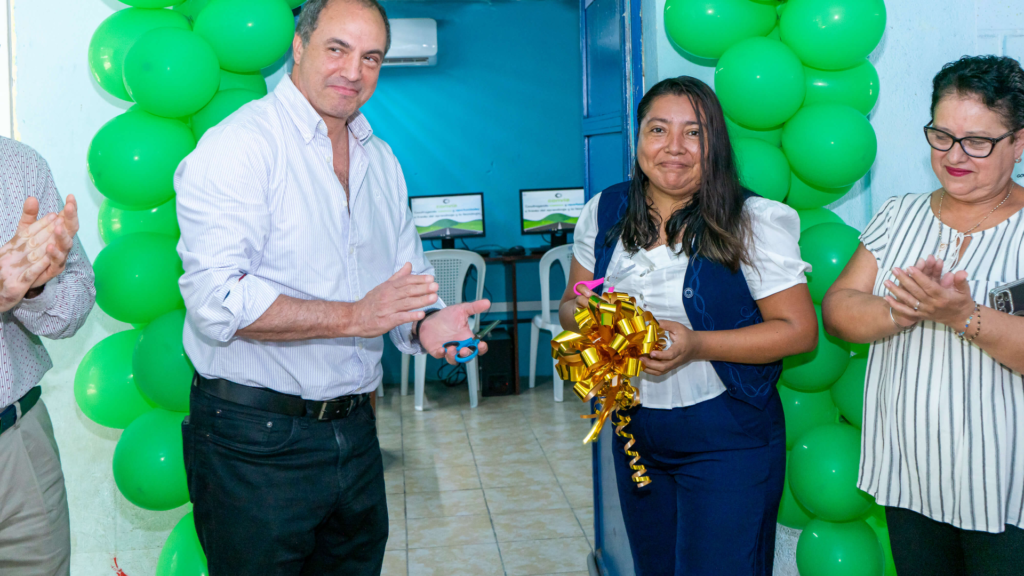 CONVIA promueve el aprendizaje digital en la niñez guatemalteca