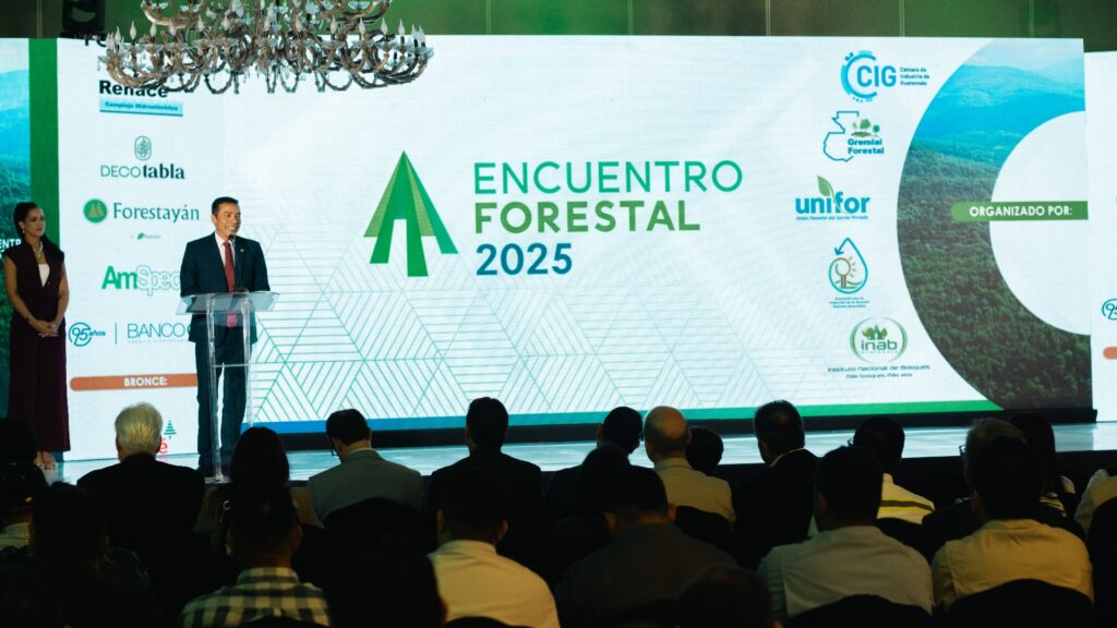 Guatemala promueve la innovación verde en el Encuentro Forestal 2025
